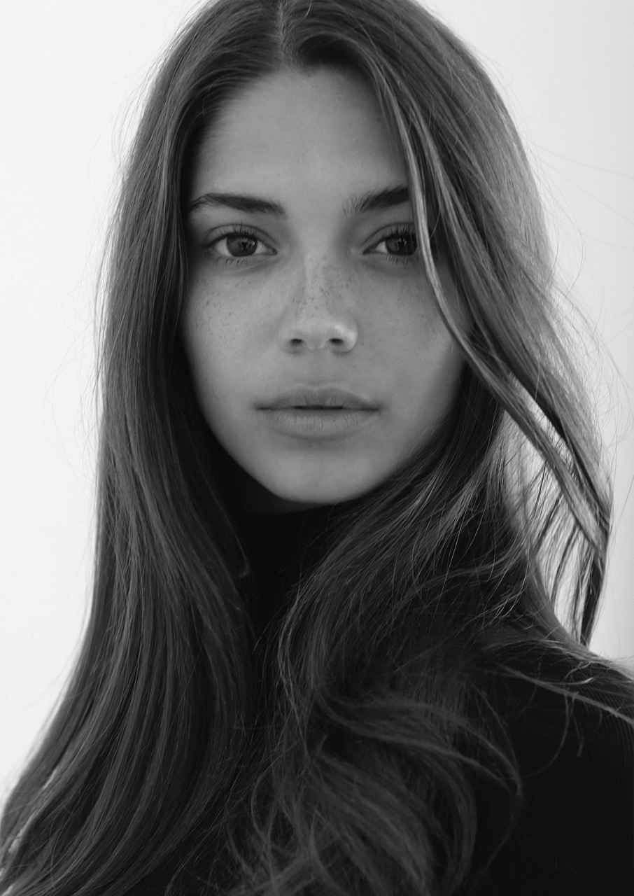 Model - Mathilde Ceylan Agency - Le Management Makeup & Hair